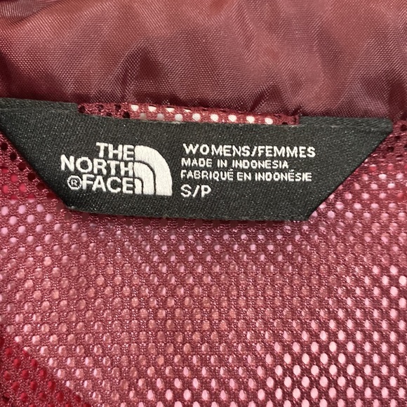 North Face - Small Rain Jacket with Hood (“Removable”) - Picture 5 of 12